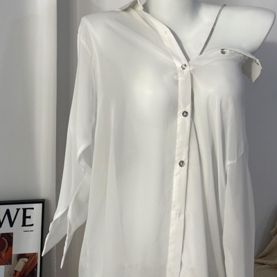 Sexy Camisole mit feinem Silberkette