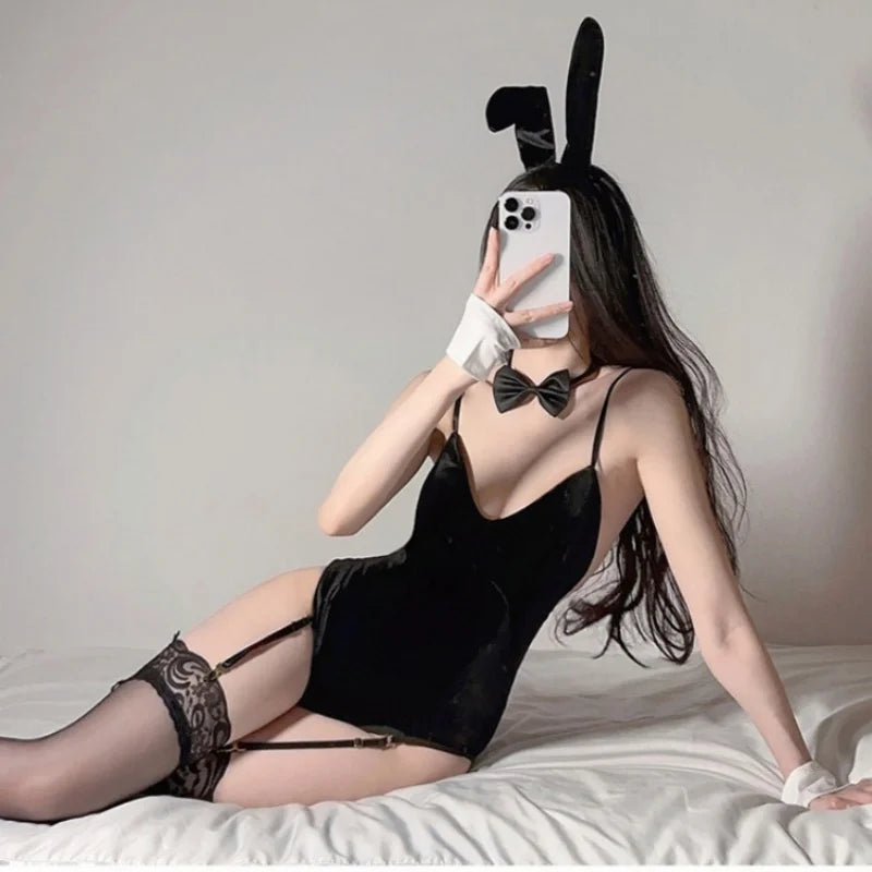 Lilly – Sexy Bunny-Cosplay-Anzug aus Cord
