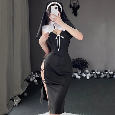 Clara - Verführerisches Nonnen-Cosplay-Kostüm