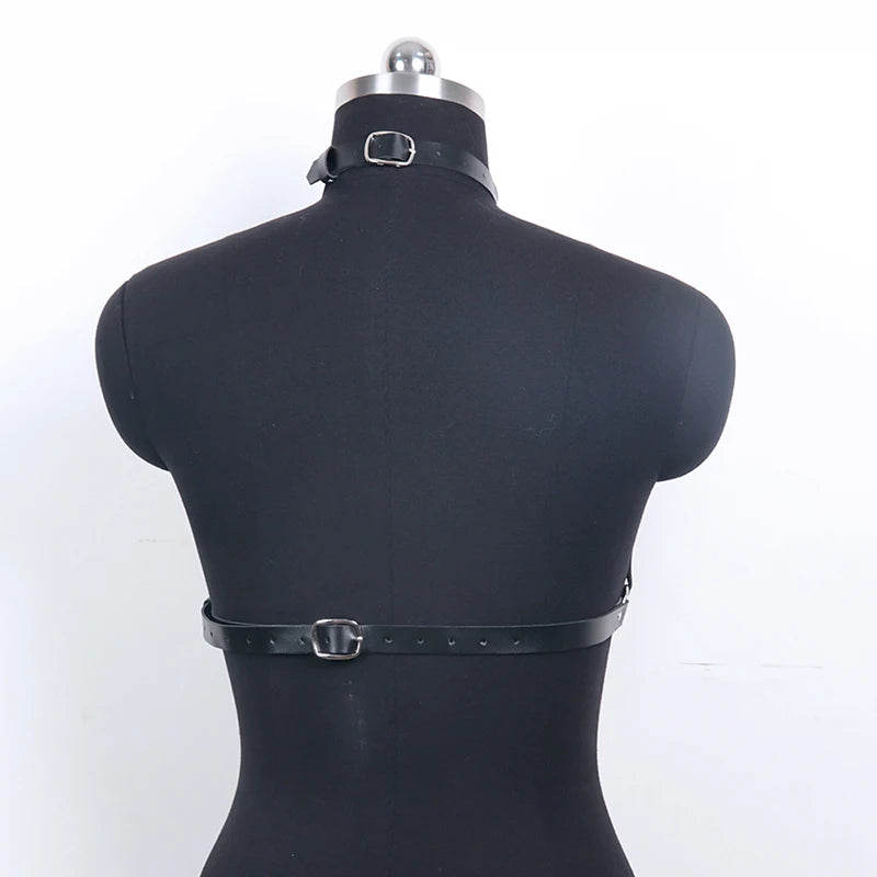Lena – Verführerisches Leder-Borstharnas für Frauen