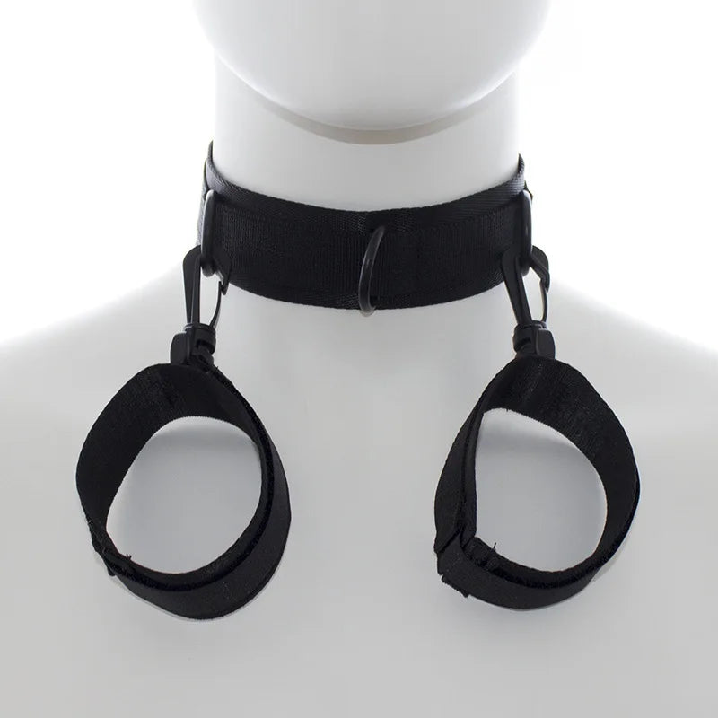 Lotte – Verstellbare BDSM Handfesseln für spannende Erlebnisse