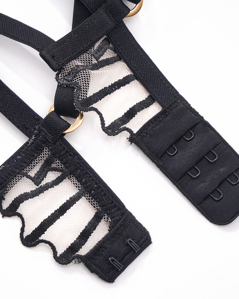 Dünnes besticktes BH