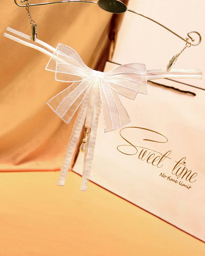 Schleifen-Bauchfreier Perlen-String