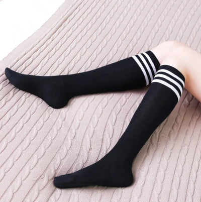 Mia - Verführerisches Schulmädchen-Cosplay-Set