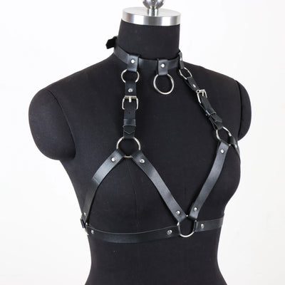 Alina – Verführerisches Bondage Leder-Set für Frauen