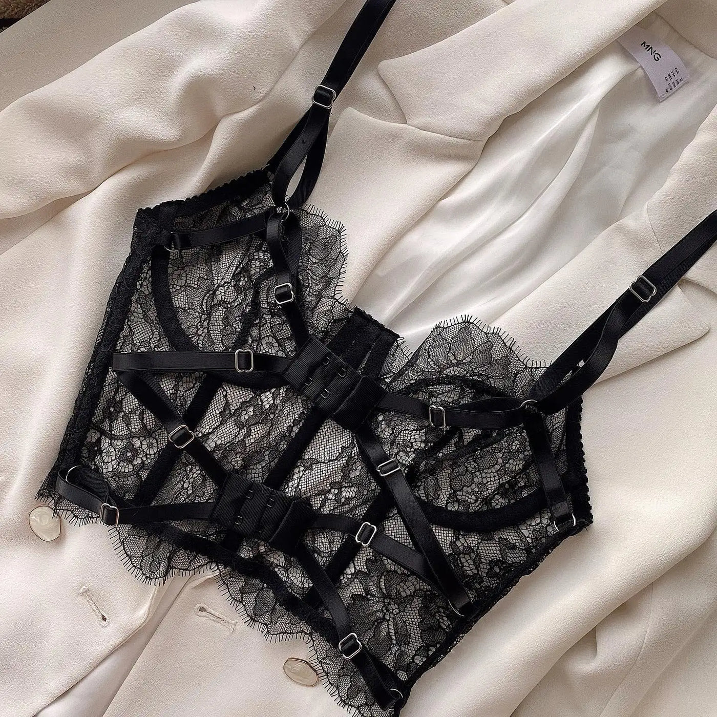 Lena – Verführerisches Spitzen-Set für Damen
