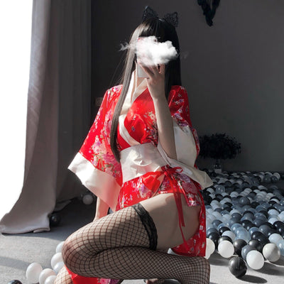 Yanina - Sexy Kimono-Nachthemd